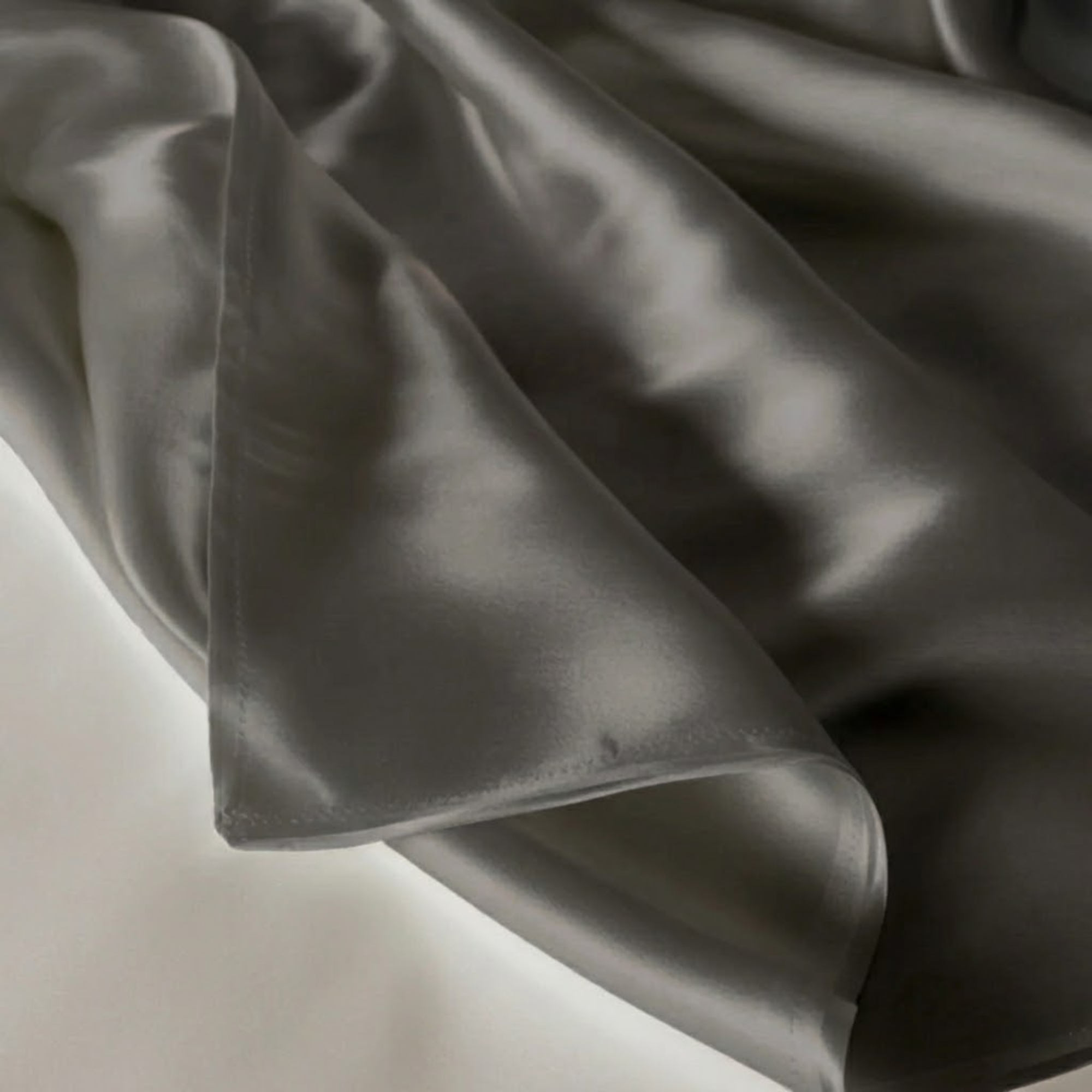 Zijden laken Dark Stone - 22MM Satijn